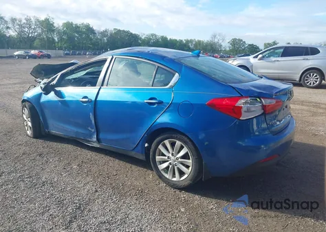 2015 Kia Forte Ex z USA, uszkodzony, nr VIN KNAFX4A88F5266246